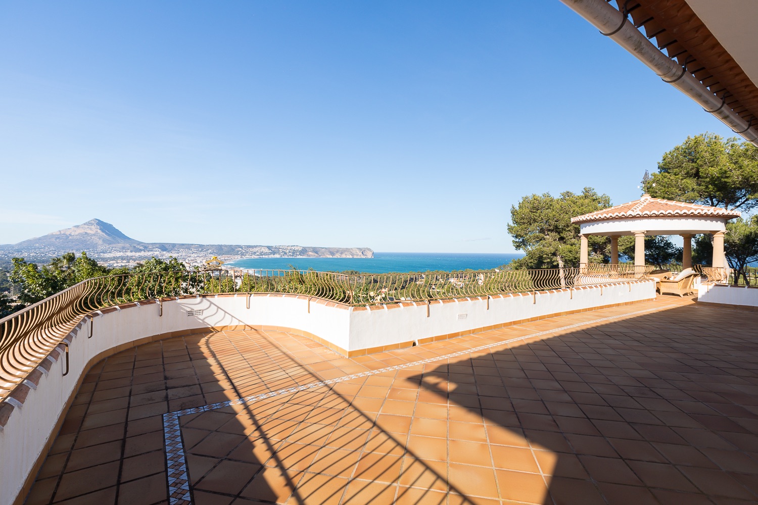 Chalet independiente en Jávea - Reventa