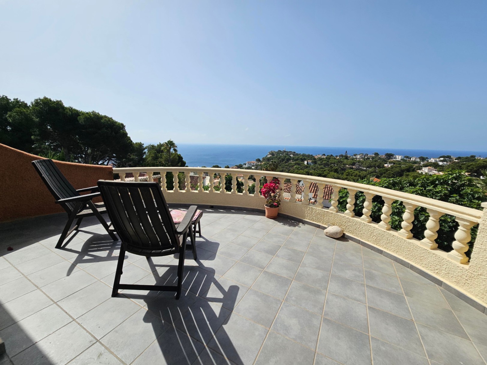 Detached Villa in Jávea - Resale