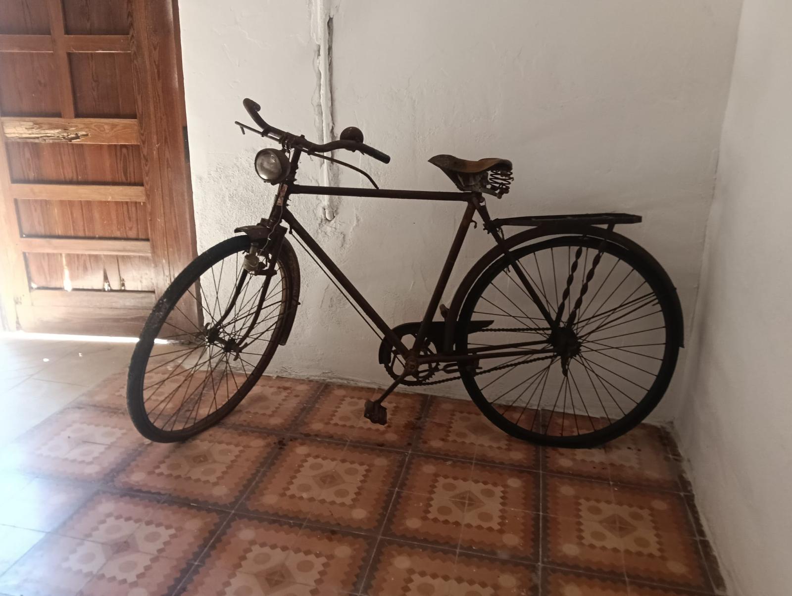 Adosado en Jesús Pobre - Reventa